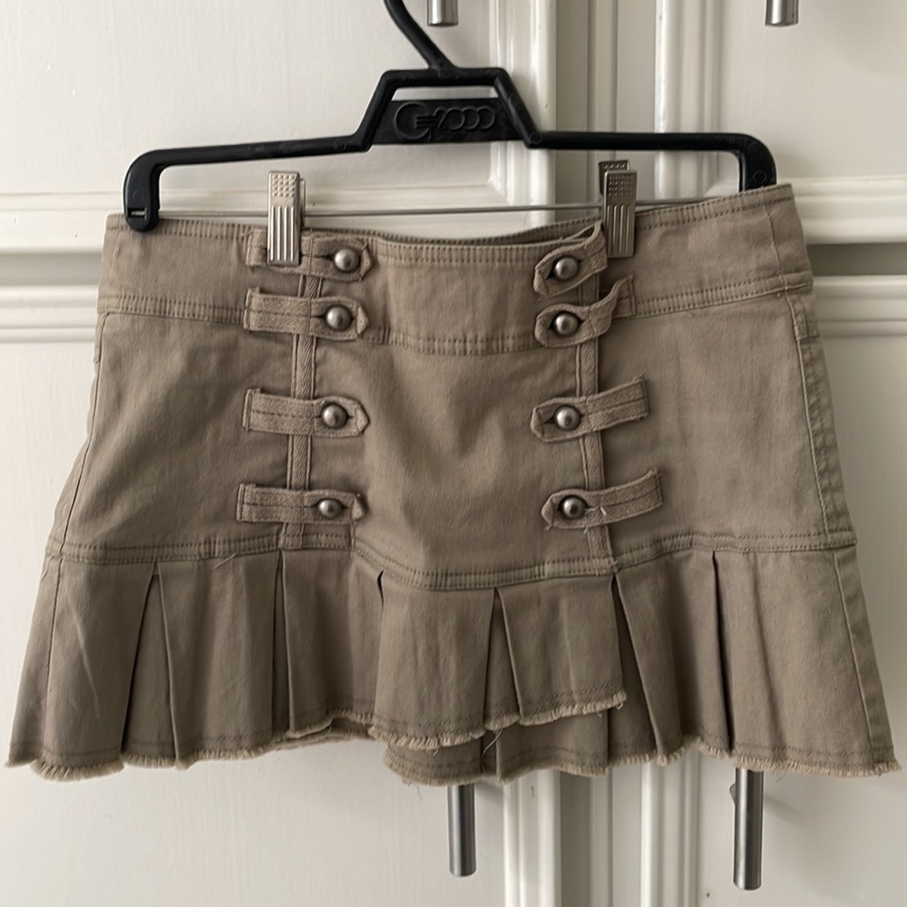 Army green mini skirt size 5